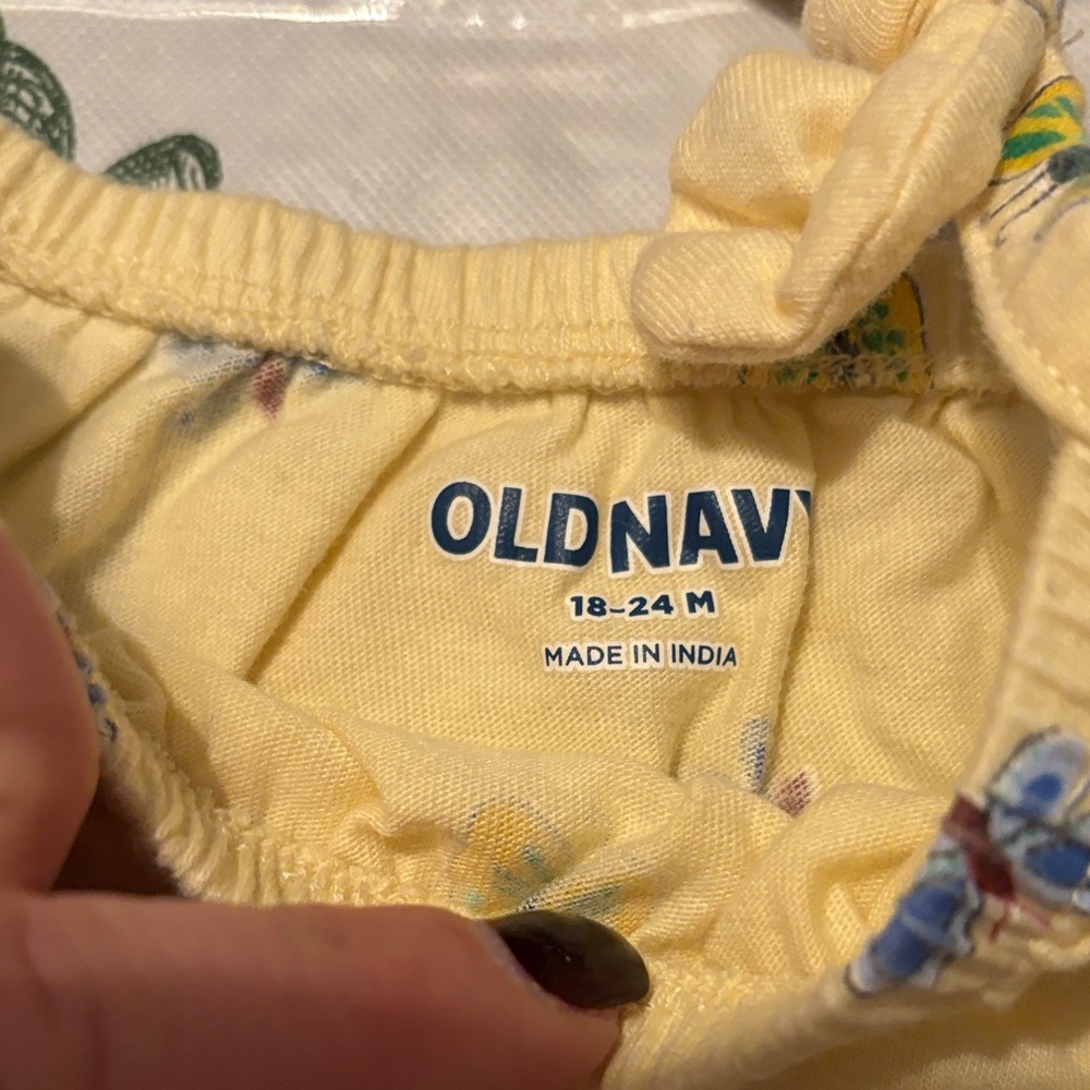 Old Navy Light Blue Romper with Yellow Sunflowers - Picture 3 of 3